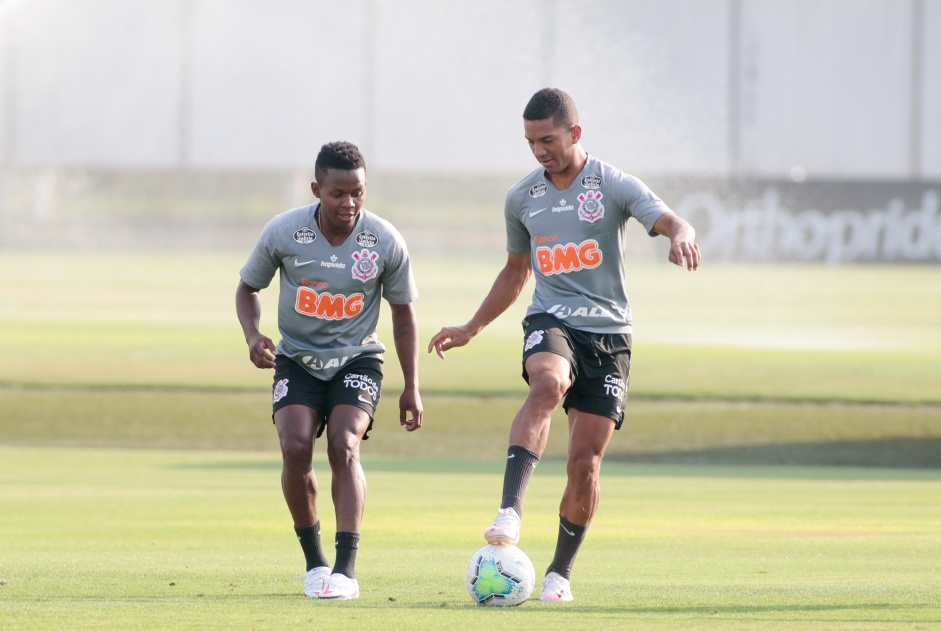 Dav  a grande novidade do Corinthians para duelo com Internacional
