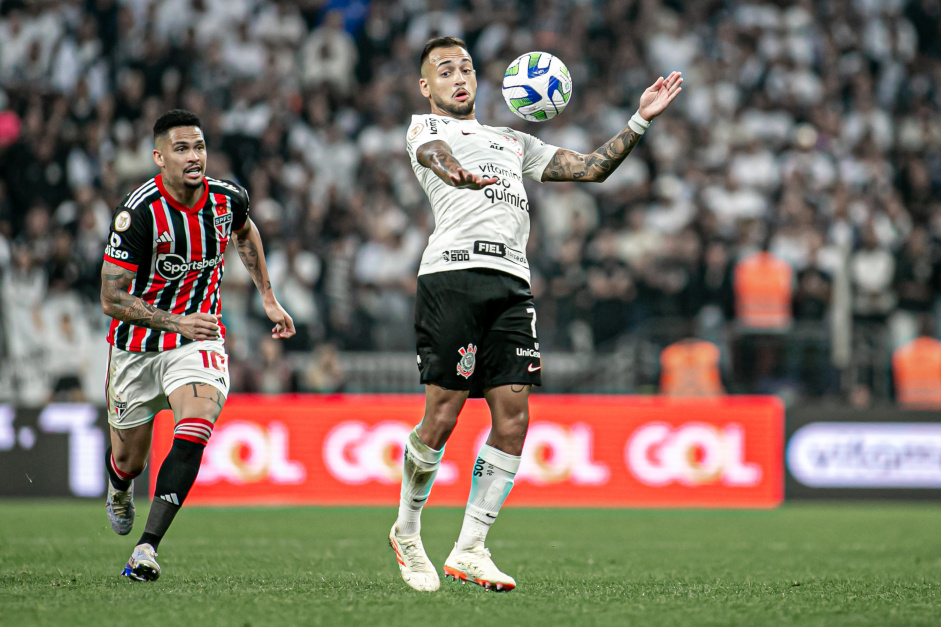O Corinthians enfrenta o So Paulo na Neo Qumica Arena nesta tera-feira