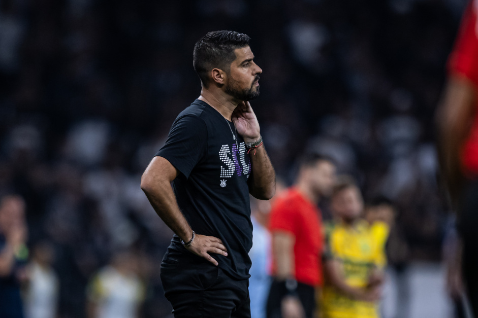 Vitria de clube gacho coloca o Corinthians na vice-lanterna do Brasileiro