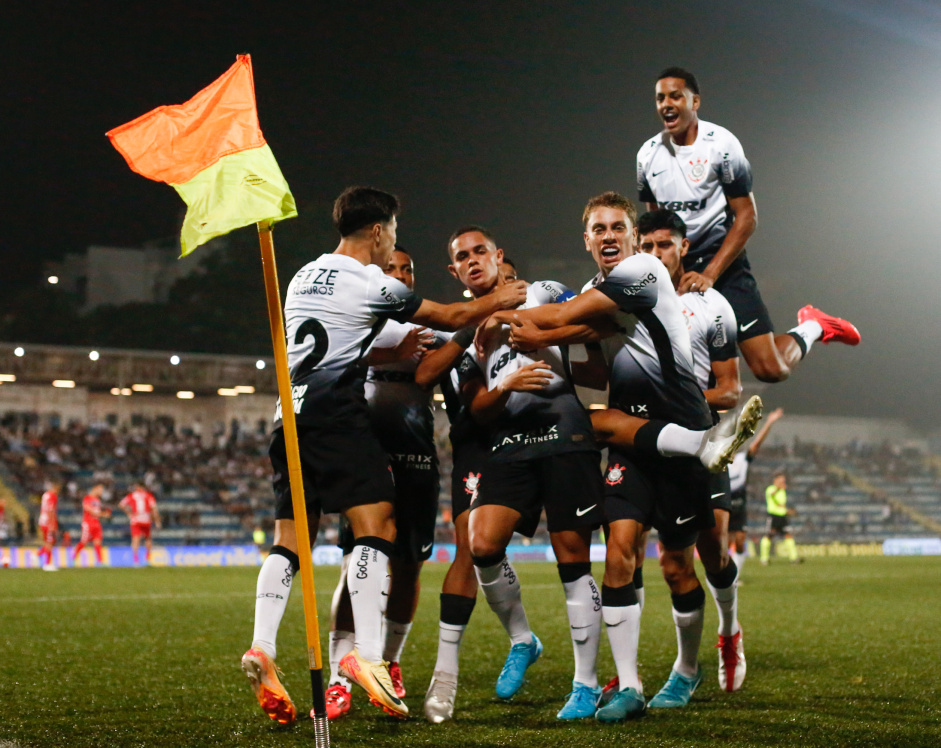 O Corinthians est� escalado para enfrentar o Falcon-SE
